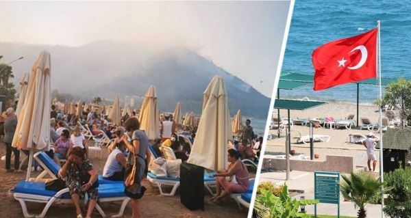 В Турции туристы из 20 отелей ночуют на пляжах вместо номеров