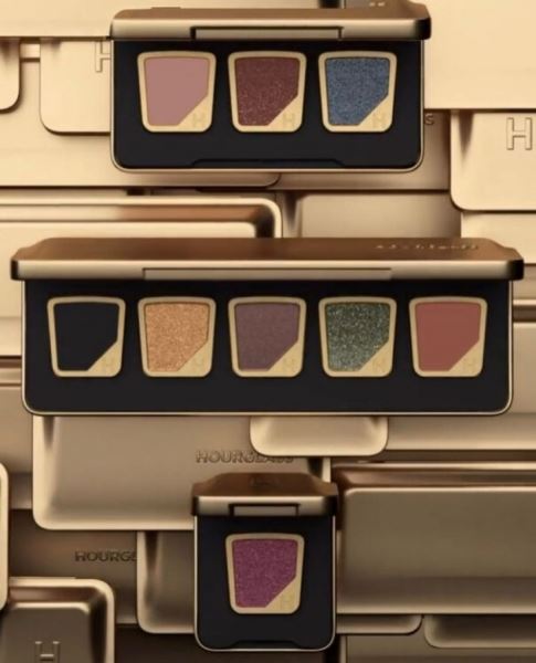 </p>
<p>                        Curator eyeshadow collection by Hourglass</p>
<p>                    